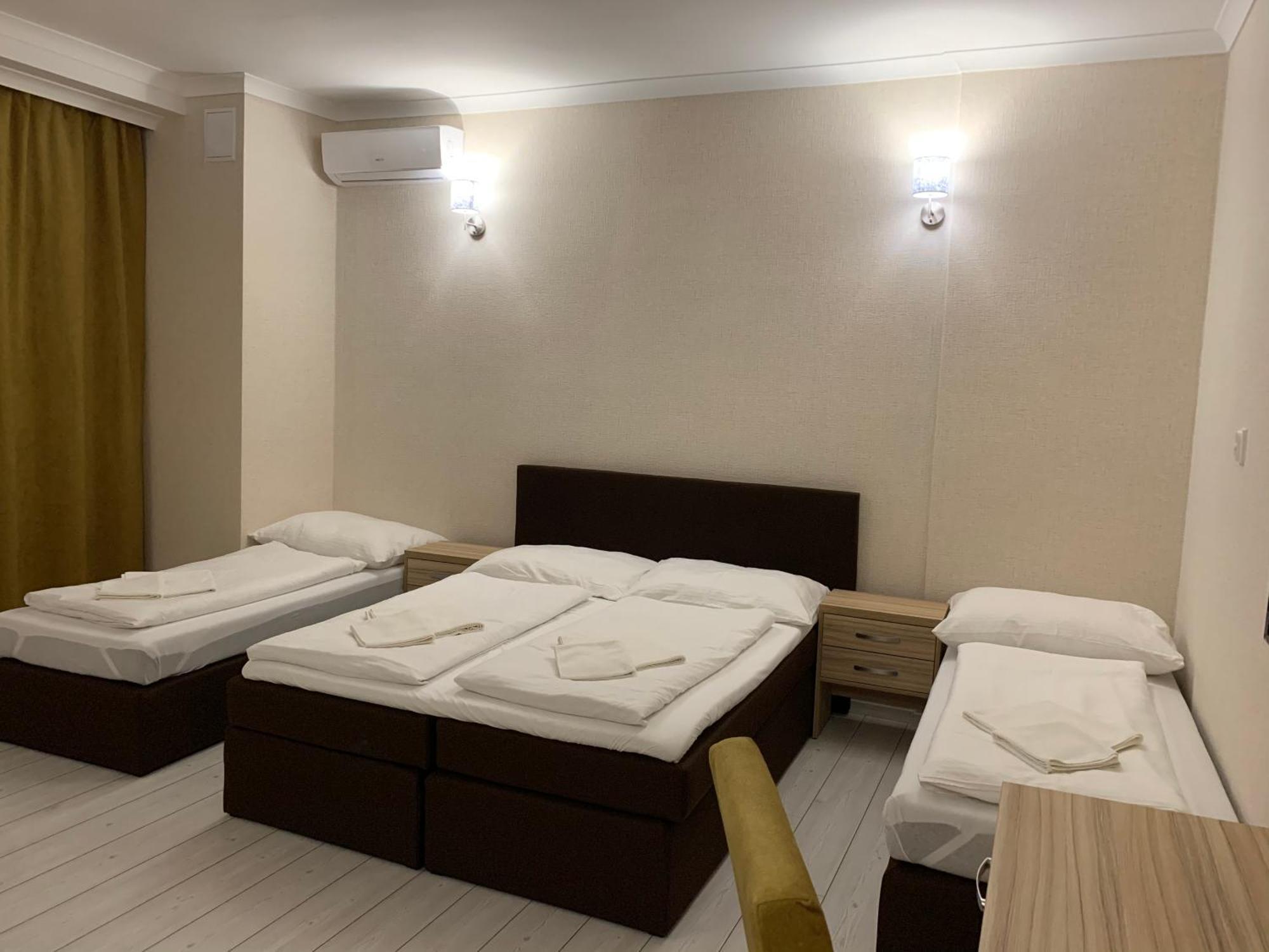 Las Palmas Rooms Штурово Номер фото